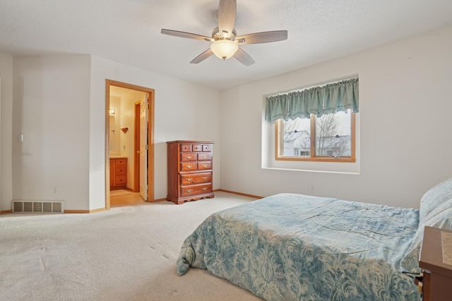 1165 7th Avenue W, West Fargo, ND 58078