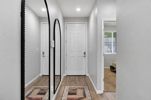 4240 Hillside Road, Madera, CA 93636