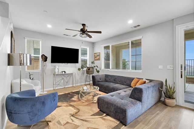 4240 Hillside Road, Madera, CA 93636