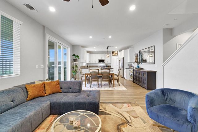 4240 Hillside Road, Madera, CA 93636