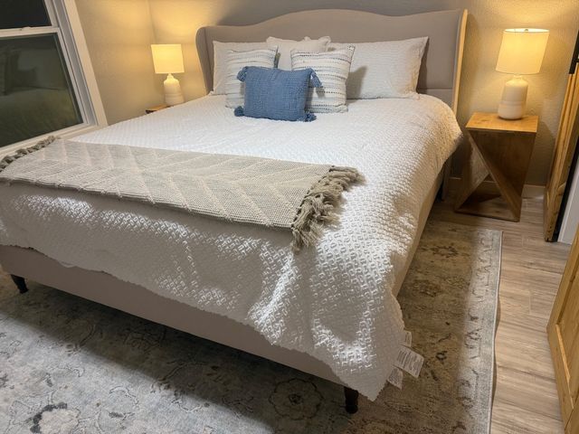 328 N Taylor Street, Gainesville, TX 76240