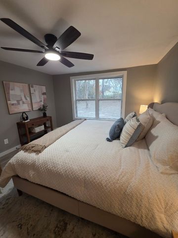 328 N Taylor Street, Gainesville, TX 76240