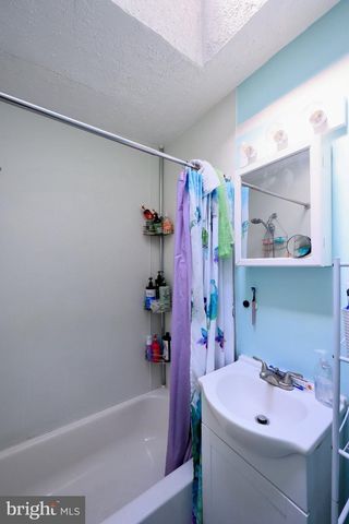 7200 CALVERT ST, Philadelphia, PA 19149