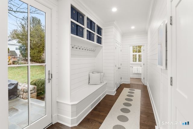 19 Thomasina Lane, Darien, CT 06820