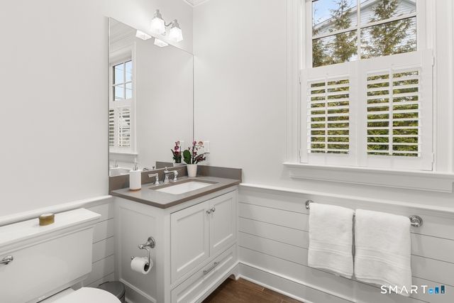 19 Thomasina Lane, Darien, CT 06820