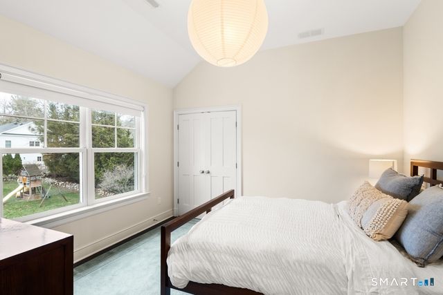 19 Thomasina Lane, Darien, CT 06820