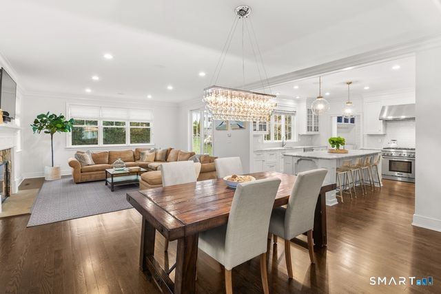 19 Thomasina Lane, Darien, CT 06820