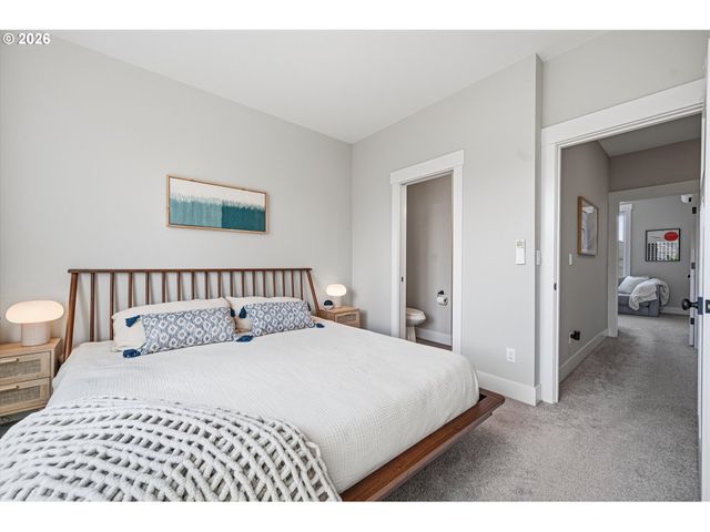 6224 Ne 11TH Ave, Portland, OR 97211