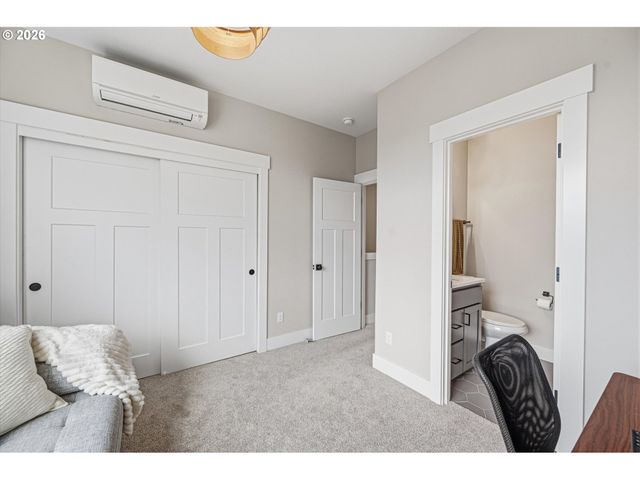 6224 Ne 11TH Ave, Portland, OR 97211