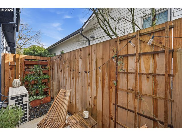 6224 Ne 11TH Ave, Portland, OR 97211