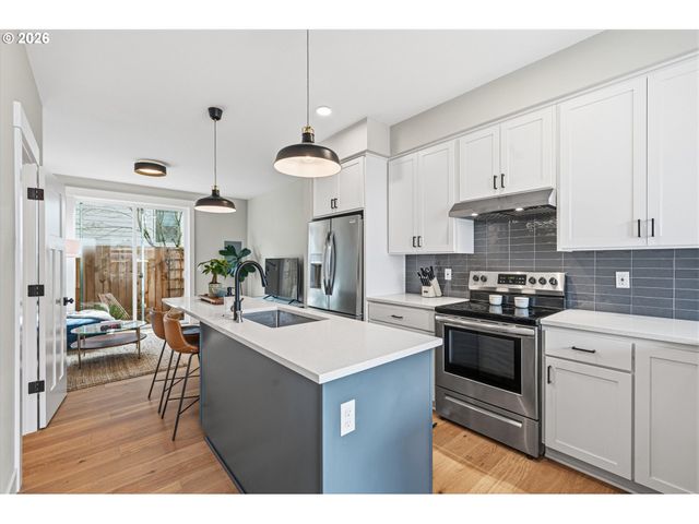 6224 Ne 11TH Ave, Portland, OR 97211