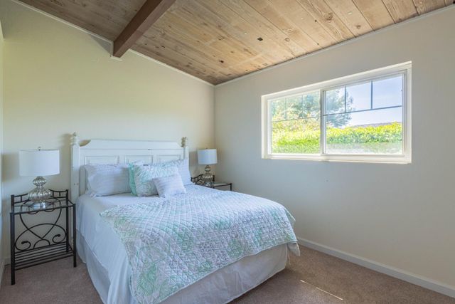 1227 Shafter Avenue, Pacific Grove, CA 93950