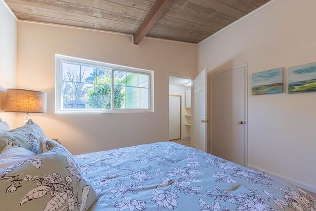 1227 Shafter Avenue, Pacific Grove, CA 93950