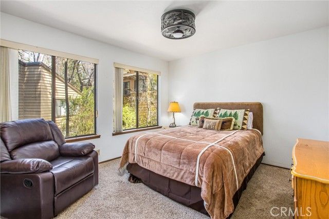 27657 Peninsula 130, Lake Arrowhead, CA 92352