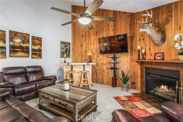 27657 Peninsula 130, Lake Arrowhead, CA 92352