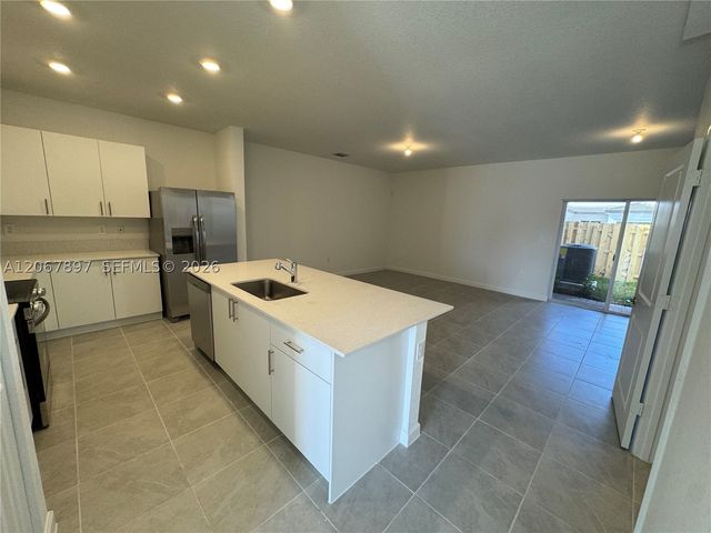 26422 SW 148th Ct 26422, Homestead, FL 33032