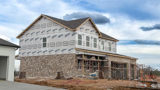 1047 Bluestem Rd, Columbia, TN 38401