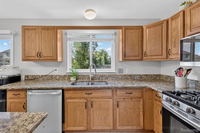 7155 Rachel Drive, Ypsilanti, MI 48197
