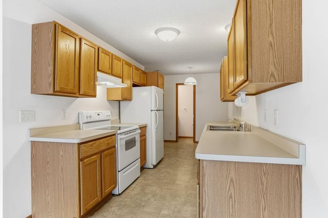 1336 Crown Oaks Drive, Spring Lake Park, MN 55432