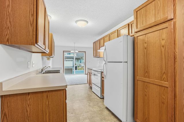 1336 Crown Oaks Drive, Spring Lake Park, MN 55432