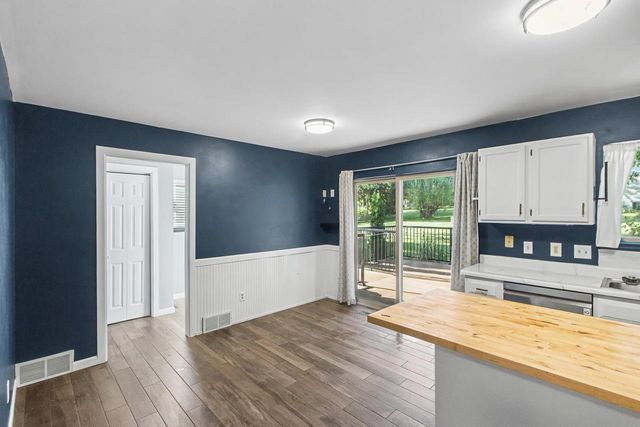 800 Sunnybrook Drive, Deforest, WI 53532
