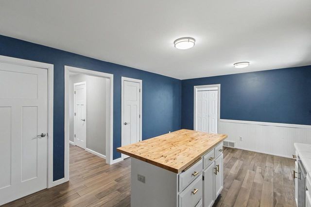 800 Sunnybrook Drive, Deforest, WI 53532