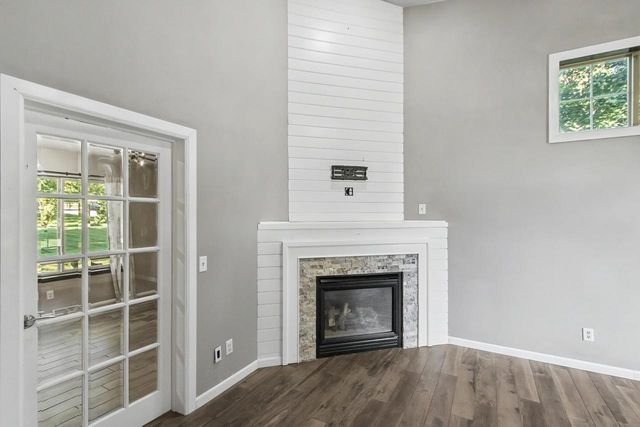 800 Sunnybrook Drive, Deforest, WI 53532