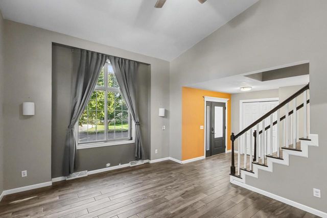 800 Sunnybrook Drive, Deforest, WI 53532