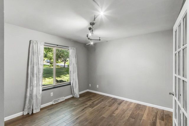 800 Sunnybrook Drive, Deforest, WI 53532