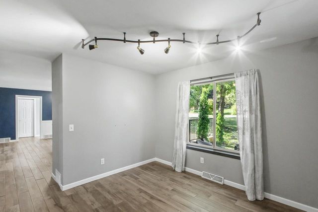 800 Sunnybrook Drive, Deforest, WI 53532