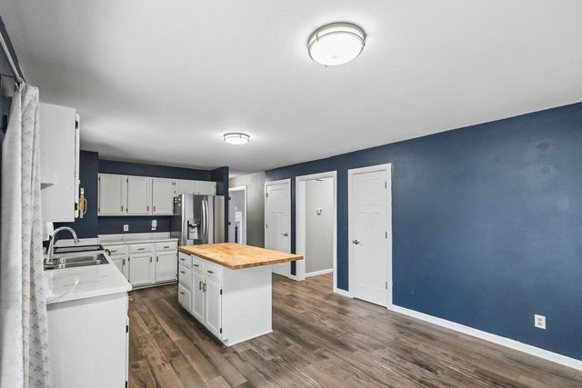 800 Sunnybrook Drive, Deforest, WI 53532