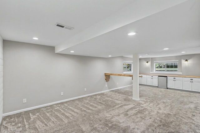 800 Sunnybrook Drive, Deforest, WI 53532