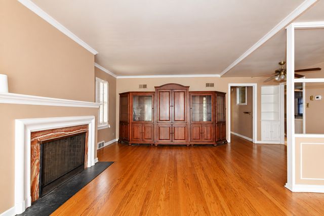 2631 Central Drive, Flossmoor, IL 60422