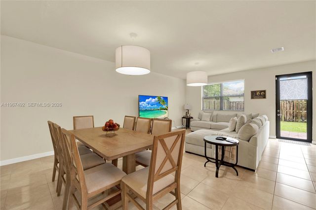 22746 SW 92nd Pl, Cutler Bay, FL 33190