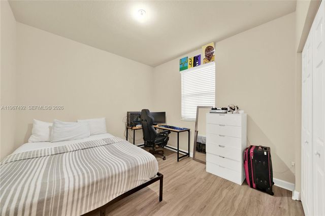 22746 SW 92nd Pl, Cutler Bay, FL 33190