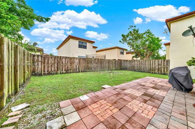 22746 SW 92nd Pl, Cutler Bay, FL 33190