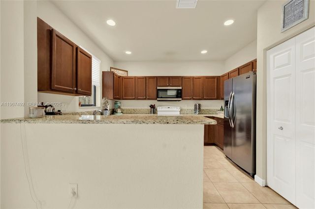 22746 SW 92nd Pl, Cutler Bay, FL 33190