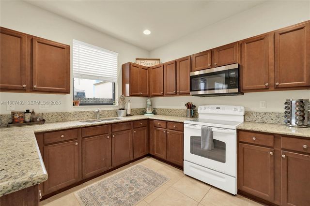 22746 SW 92nd Pl, Cutler Bay, FL 33190