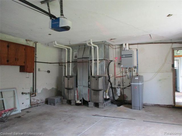 28251 Wildwood Trail, Farmington, MI 48336