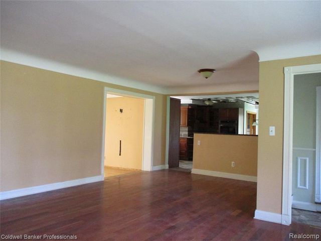 28251 Wildwood Trail, Farmington, MI 48336
