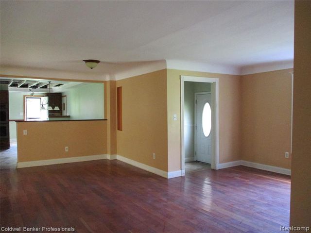 28251 Wildwood Trail, Farmington, MI 48336