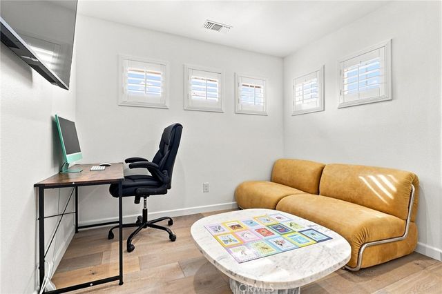 124 Grand Oaks, Glendora, CA 91741