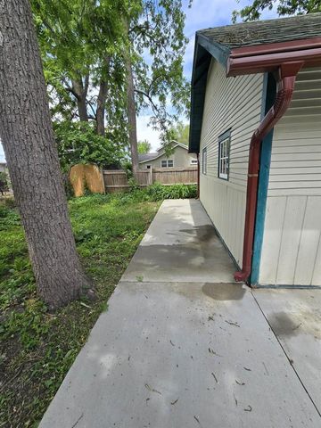 206 Linn Street, Janesville, WI 53548
