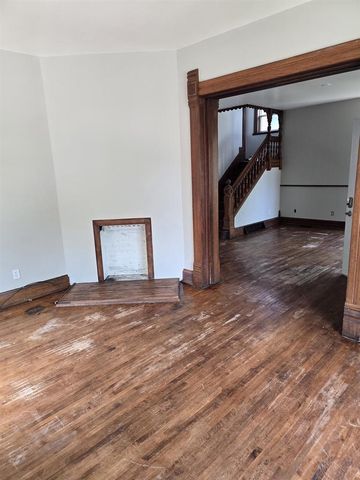 206 Linn Street, Janesville, WI 53548