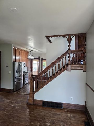 206 Linn Street, Janesville, WI 53548
