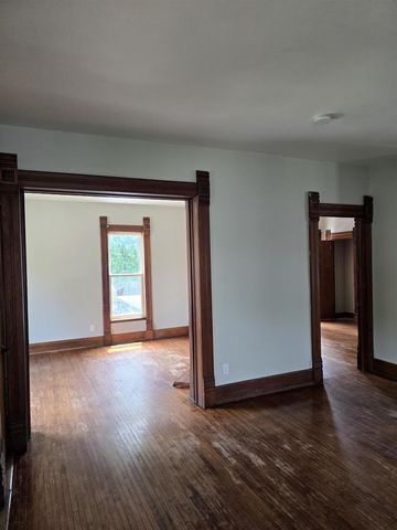 206 Linn Street, Janesville, WI 53548
