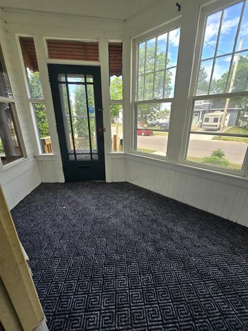 206 Linn Street, Janesville, WI 53548