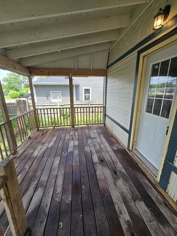 206 Linn Street, Janesville, WI 53548
