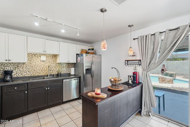 14438 N 33RD Place, Phoenix, AZ 85032