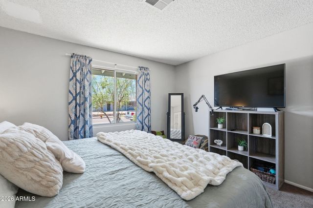 14438 N 33RD Place, Phoenix, AZ 85032